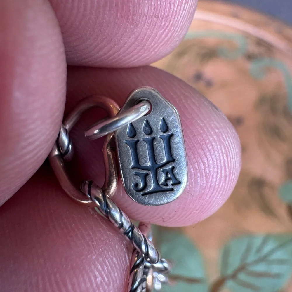 Used James Avery Silver-Tone Chain Link Bracelet with Charm - Picture 3 of 3